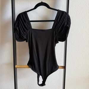 LIKE NEW Black Puff-Sleeve Ribbed Bodysuit